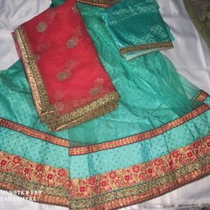 Lahanga chunni set not used new one